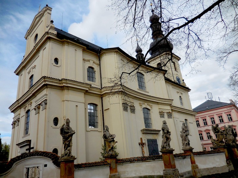 Kostel sv. Jana Křtitele v Lysé nad Labem