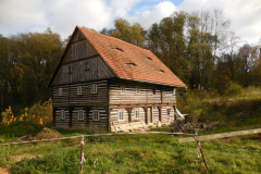 Roubený dům v Mlýnském údolí